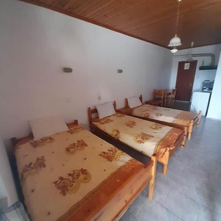 Christina Sunny Rooms Луца Екстер'єр фото
