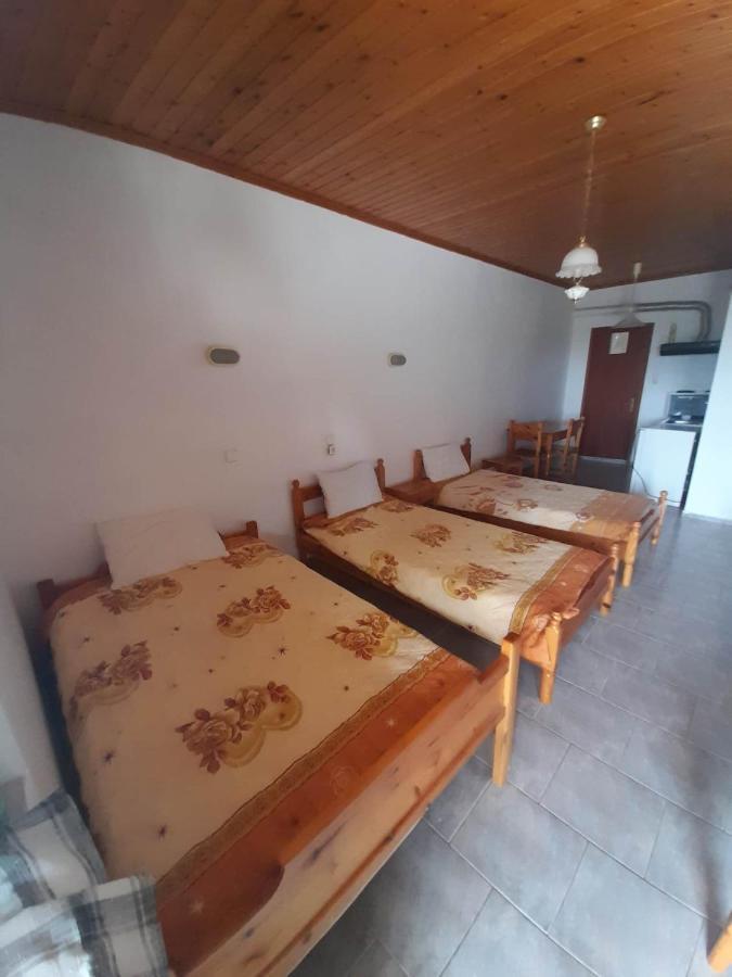 Christina Sunny Rooms Луца Екстер'єр фото