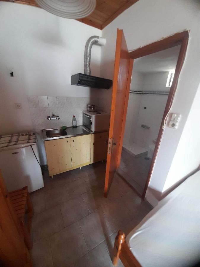 Christina Sunny Rooms Луца Екстер'єр фото
